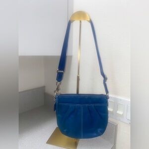 Coach Vintage Pleated Blue Leather Crossbody Bag GUC